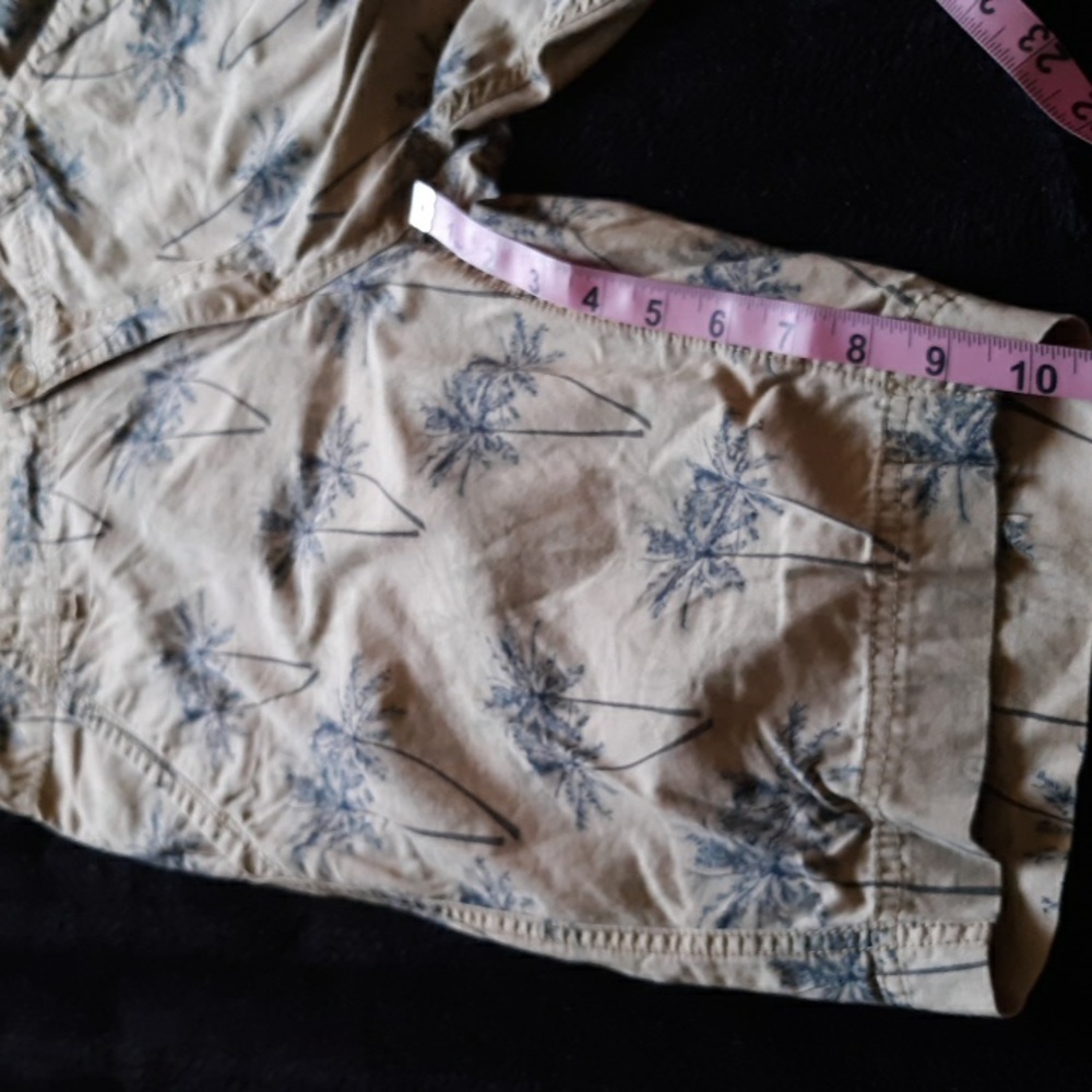 Rustic Blue Palm Tree Print Shorts - Picture 4 of 5